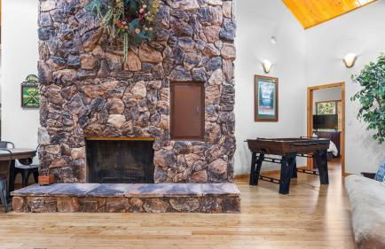 The Fairway Hideaway by AvantStay Game Room Outdoor Dining Near Lake Arrowhead - Foto 33