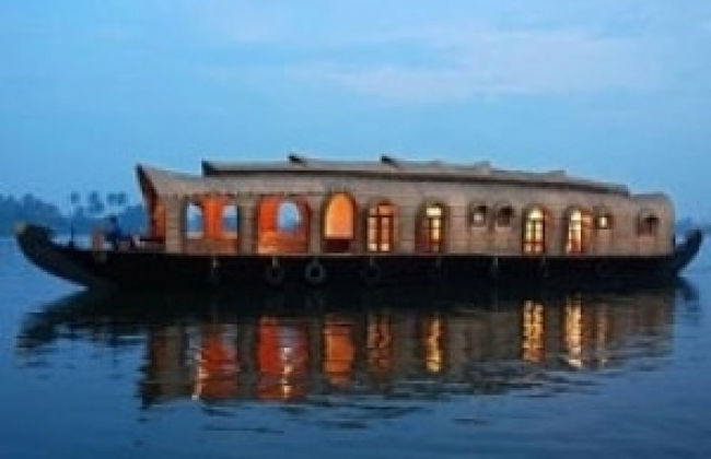 GuestHouser 3 BHK Houseboat 9f4e - Foto 16
