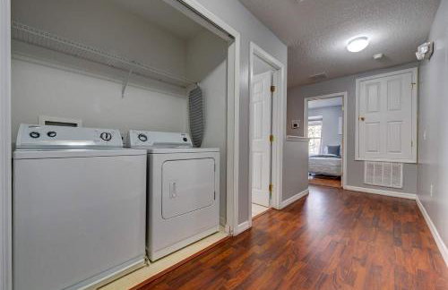 Comfy Townhome Minutes from Disney - Photo 36