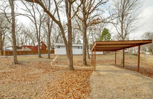 Home 2 Mi to Cedar Creek Lake Bring Your Pets! - Foto 23