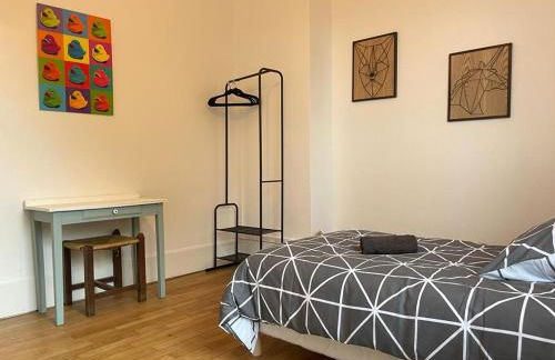 DOMFRONT-BNB : CHIC & CONFORT - Foto 54