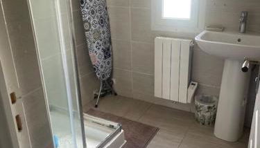 Maison Goussainville - Aéroport ROISSY CHARLES DE GAULLES & PARIS - Foto 5