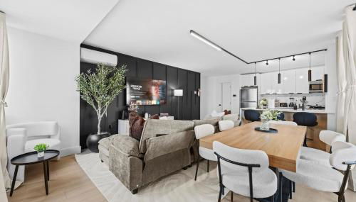 Near NYC & MetLife Large Apartment Sleeps 14 - Foto 5