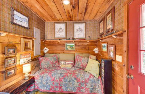 Rustic Cabin with Porches 8 Mi to Tallulah Gorge! - Photo 20