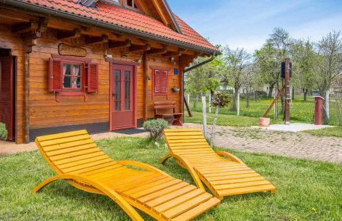 1 Bedroom Cozy Home In Licko Lesce - Photo 16