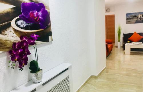 Boutique Apartment by the Sea - Photo 26