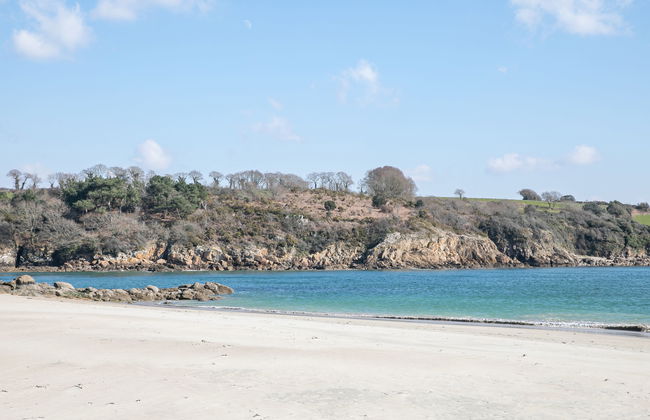 4 bedroom House in Névez with garden and terrace - Photo 34