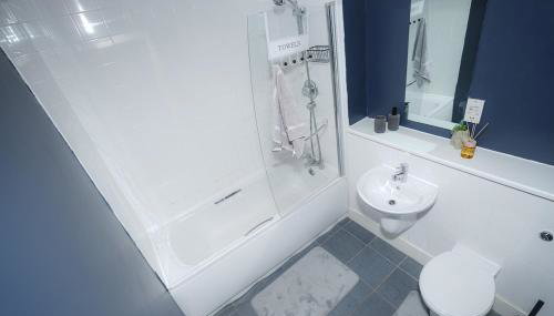 2 Bed Apartment - Bham City Centre, Next to Utility Arena - Free Parking! - Foto 3