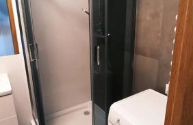 Jurajska Plaza - Nowoczesny apartament z osobną sypialnią, KLIMATYZACJA, Parking prywatny GRATIS - Kielce - Foto 15