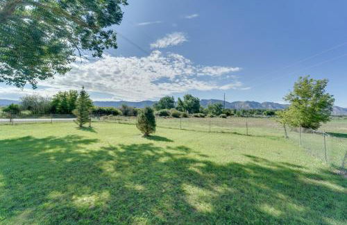 Modern Cortez Mountain Retreat with Yard and View - Foto 29