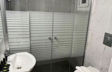 Metropolitan Complex Apartment-next to Metropolitan Hospital,Karaiskaki,Sef - Foto 31