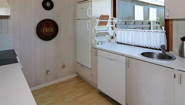 6 Person Holiday Home in Hadsund - Foto 5, Cocina privada