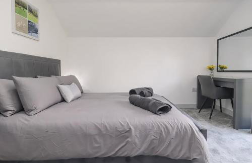 The View - Peaceful Duplex Apartment with Views, Parking & Wifi - Foto 15