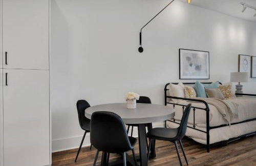 204- Modern retreat w elevator & BBQ - Foto 6