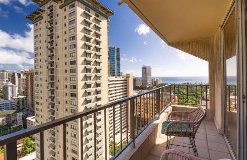 Honu Hale Penthouse 2 BDR Ocean View Waikiki - Photo 50