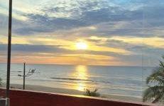 Apartamento em mongaguá, vista para o mar e garagem! - Foto 1