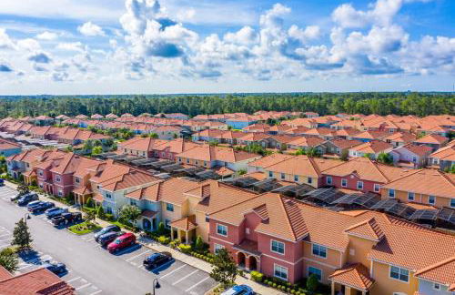 Special Offer Stunning TownHome With Private Pool close to Disney 8960PP - Foto 80