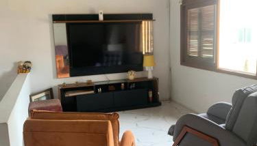 Casa com 4 quartos e piscina pra aproveitar - Foto 3