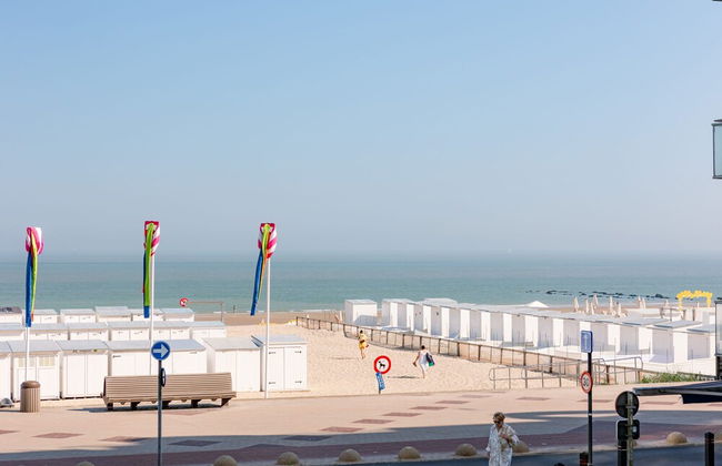 Beachside Apartment for Four at Knokke-heist - Foto 8