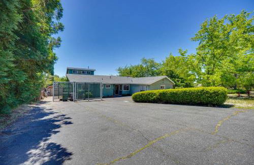 Auburn Cottage with Patios and Garden - 3 Mi to Town! - Foto 28