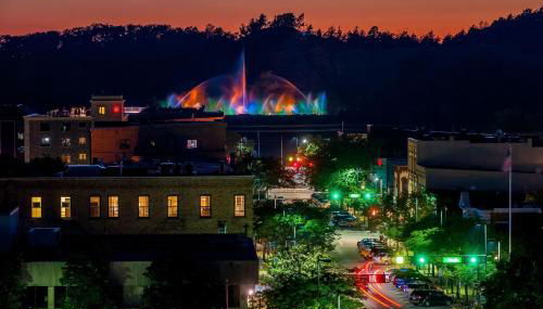 Lake Effect 3BR Home Steps to Everything 27 - Foto 5