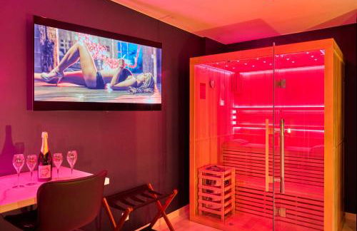 L'Amoria - Suite Romantique moderne avec Jacuzzi & Sauna - Foto 15