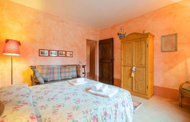 Apartment in Villa With Swimming Pool - Photo 4