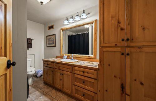 Log Retreat at Fish Creek by Simple Life Rentals - Foto 73