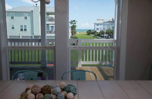 Steps 2 Beach-Ocean View-Pets Welcome-Cowboy Coral - Photo 38