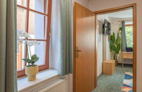 Ruhiges Zimmer mit Gartenblick & Schreibtisch - Foto 16