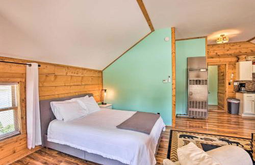 Less Than 1 Mi to Dtwn Suttons Bay! Studio with Shared Beach - Foto 12