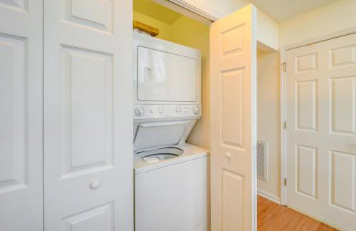 Mtn-View Family Retreat with Deck in Seven Devils! - Foto 10