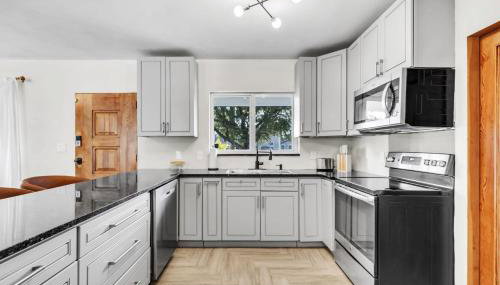 Pickleball fun Family home near Hard Rock Stadium - Foto 4