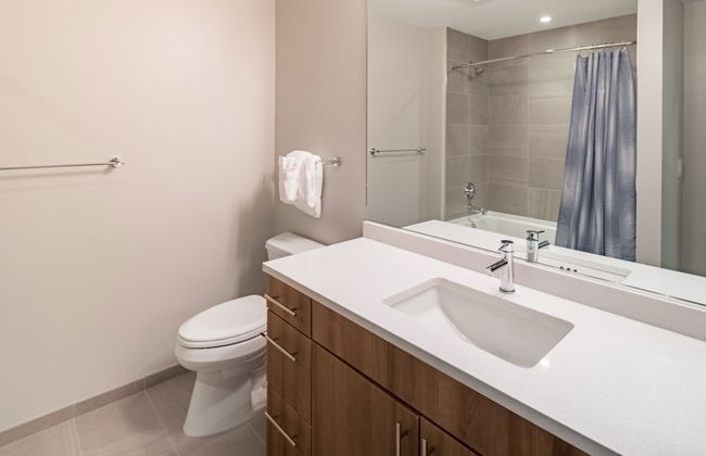 Bluebird Suites near Pentagon - Photo 66