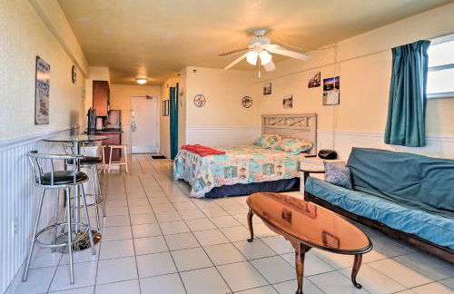 Oceanfront Daytona Beach Club Studio with Balcony! - Foto 9