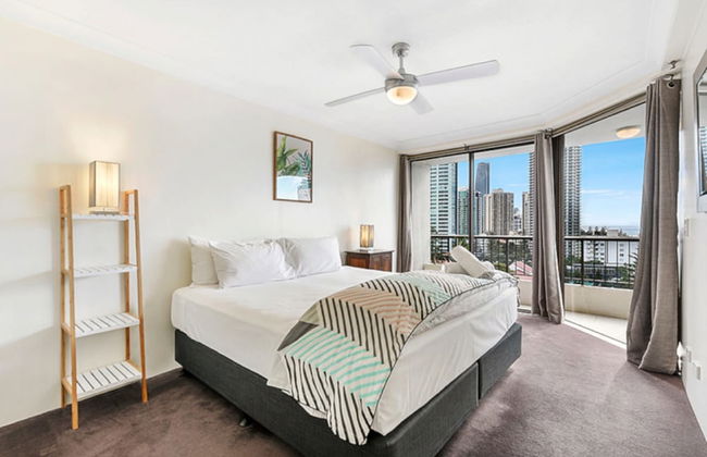 Surfers Century Oceanside Apartments - Foto 7