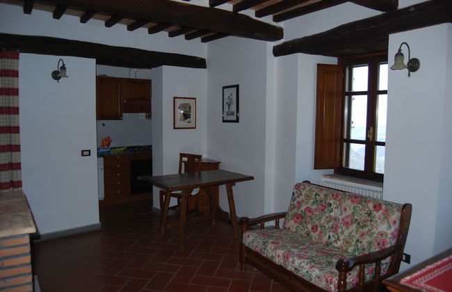 Castello di Cisterna - Foto 24