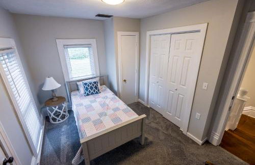 Lakeside Vineyard Farmhouse - Foto 39