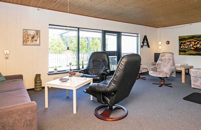 Refreshing Holiday Home in Spøttrup near Sea - Foto 10