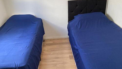 Apto perto do Hotel Premium com garagem, 3 camas, 2 quartos, portaria 24h - Foto 3