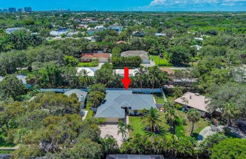 Hottub! Mini Golf! Water Access! Pets! 5min beach! - Foto 36