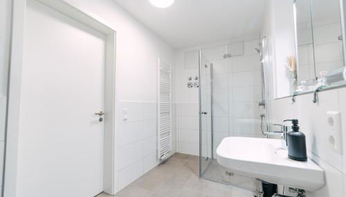 ZENtrahome - Balkon Outlet Zentral SmartTV Business - Foto 5