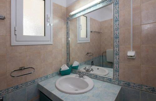 Tinos Beautiful Sunrise Apartment Near Agios Sostis Beach - Foto 20