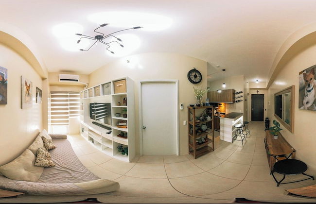 Playful & Charming City Loft - Photo 16