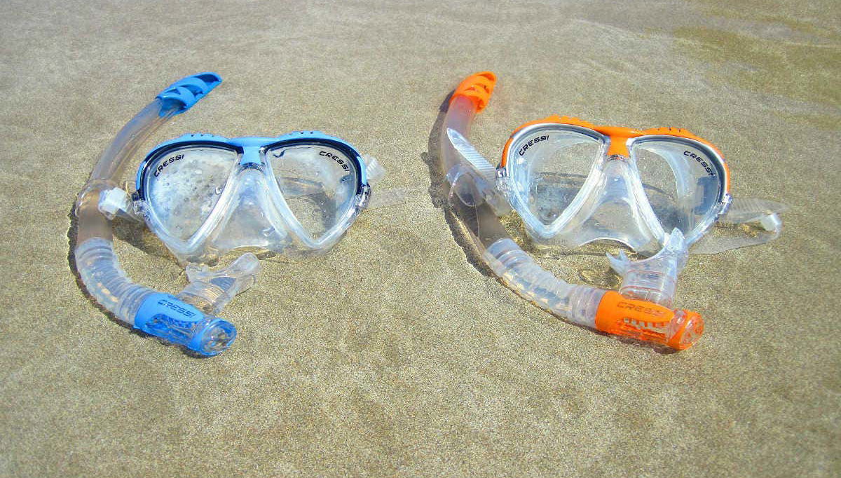 Óculos de snorkel