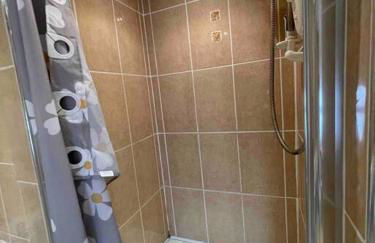 Yew Tree Cottage, 3 bedroom, 4 Church Row Defynnog - Photo 18