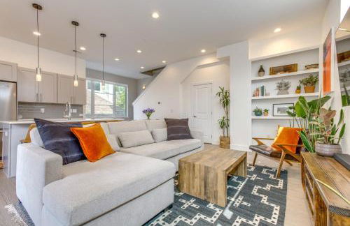 Modern Denver Townhome with Rooftop Terrace! - Foto 3