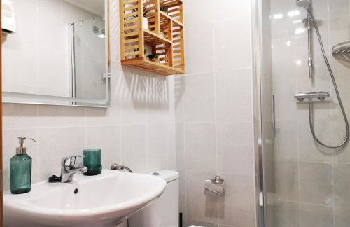 Alojamientos Viveiro - Ático Playa de Covas - Foto 15