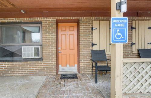 Pet-Friendly Studio Near Pine Knob Bring Skis! - Foto 16