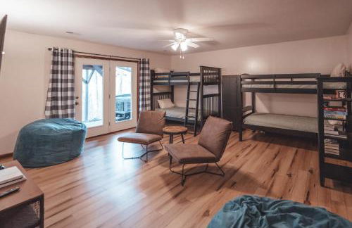 Bigfoot's Hideout - A Hocking Hills Escape - Foto 34